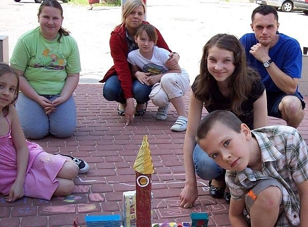 Dzieci podczas warsztatów w Centrum Zamenhofa