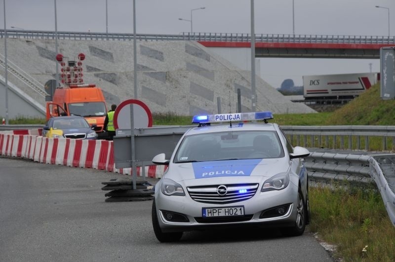 Śmiertelny wypadek na autostradzie! Alfa romeo szybowała w powietrzu [FILM, zdjęcia]