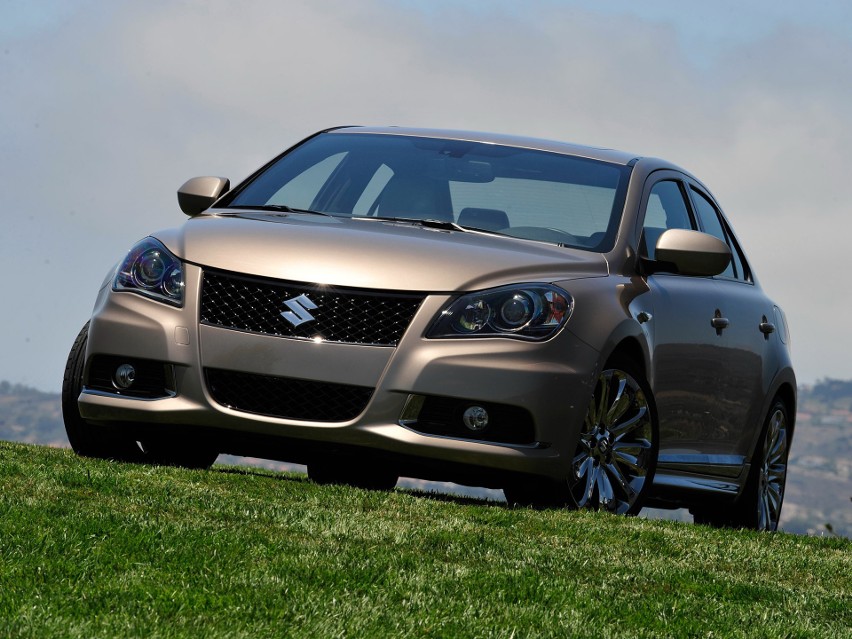 Suzuki Kizashi / Fot. Suzuki