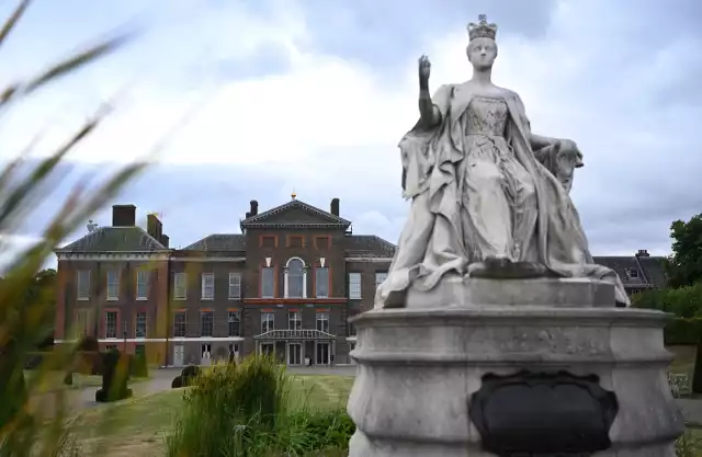Książę William wraz z rodziną opuszczą Pałac Kensington