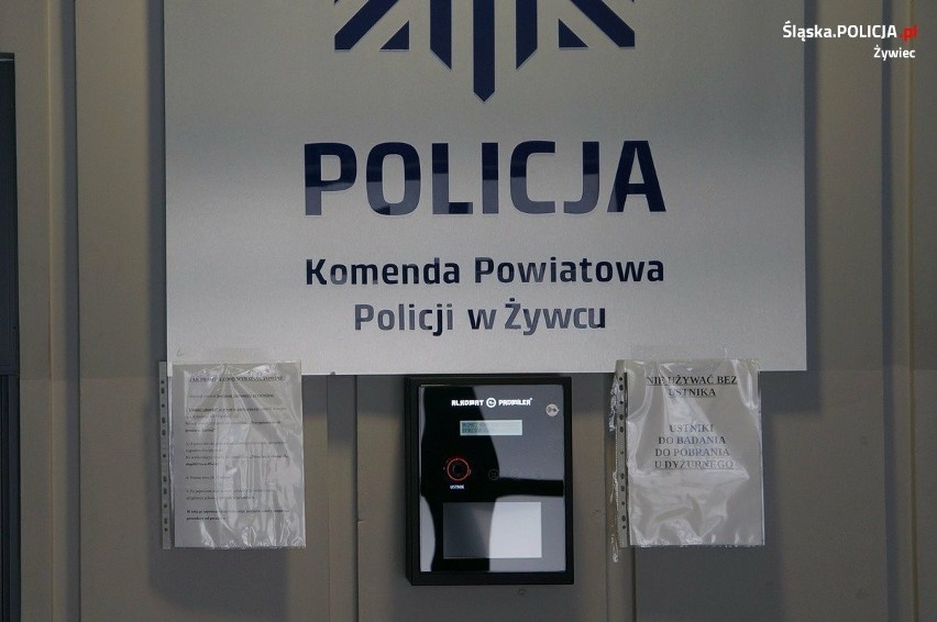 W Komendzie Powiatowej Policji w Żywcu pojawił się...