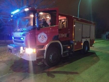 Pożar szpitala MSWiA na ulicy Grenadierów w Lublinie. Z ogniem walczyło 14 zastępów straży pożarnej