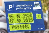Identyfikatory parkingowe dla mieszkańców Śródki, Ostrowa Tumskiego i Zagórza są już w sprzedaży. Wszystkie informacje w pigułce!