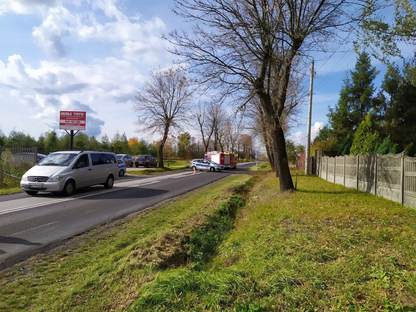 Tragiczny wypadek na DW 494 w Kalei. Zginął 57-letni kierowca z powiatu kłobuckiego. Zderzył się z Audi ZDJĘCIA