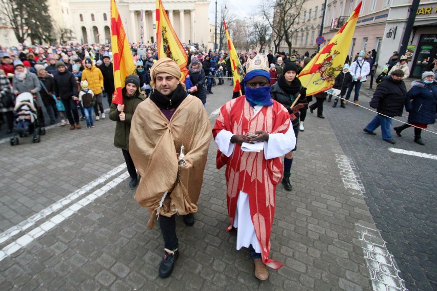 Orszak Trzech Króli przeszedł ulicami Lublina. Zobacz zdjęcia z uroczystości