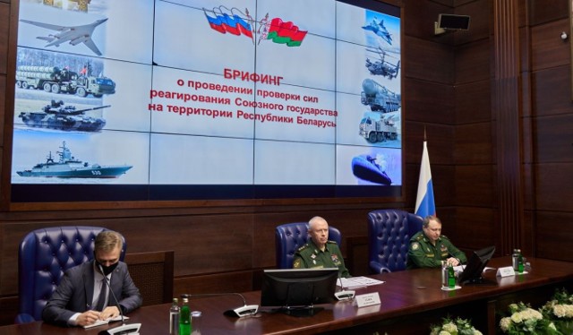 Rosja zapowiedziała, że wyśle na Białoruś broń rakietową