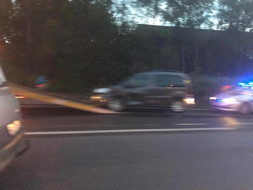 Dwa samochody osobowe zderzyły się na ul. Murckowskiej