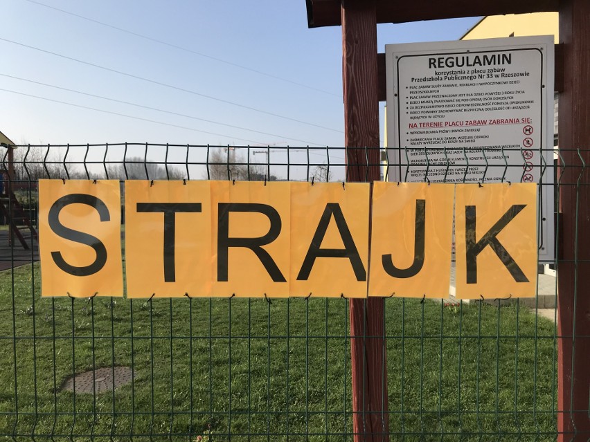 Strajk nauczyceli w Rzeszowie. Strajkuje 69 z 88 placówek edukacyjnych