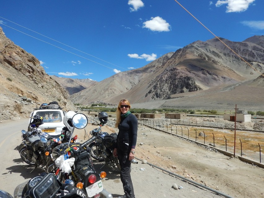 Motocyklem w Himalaje. Wymarzona podróż Anety Trojanowskiej z Sypniewa