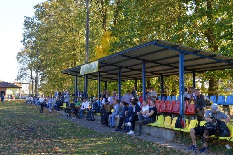 Korona Bukowiec ograła w meczu na szczycie B klasy Pieczarkę...