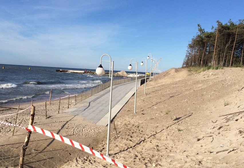 Nadmorska promenada w Rowach jest już ukończona, ale jeszcze...