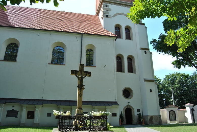 Kościół Stygmatów św. Franciszka z Asyżu – barokowy kościół...