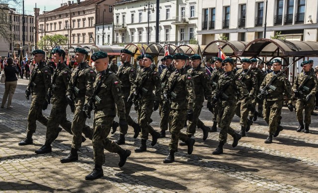 Zobacz, jak przebiegły obchody Narodowego Dnia Zwycięstwa w Bydgoszczy.