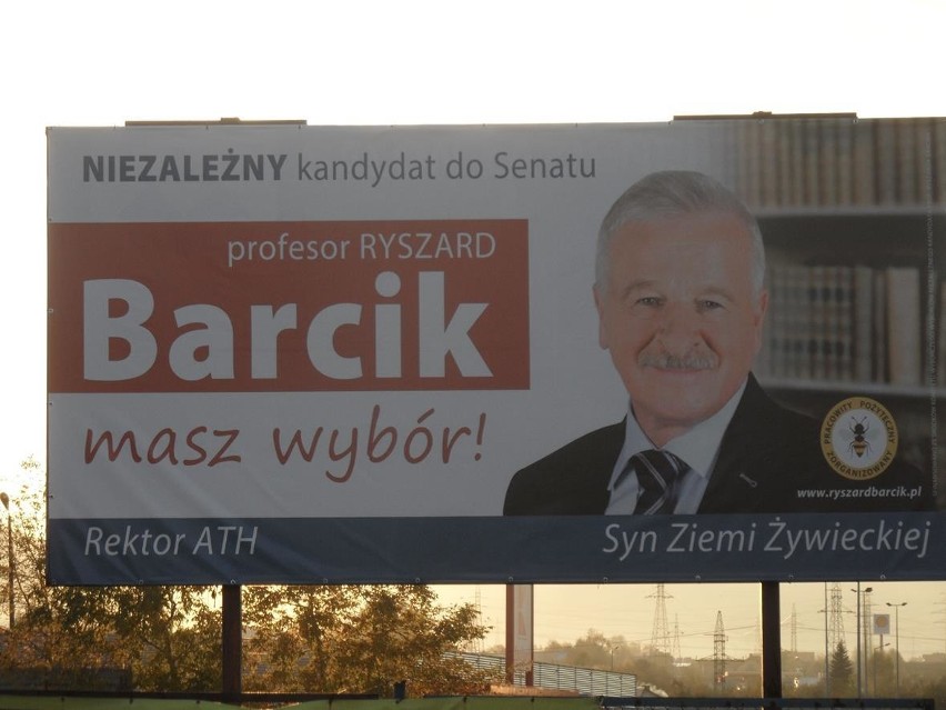 Plakaty wyborcze w Żywcu są praktycznie wszędzie [ZDJĘCIA]