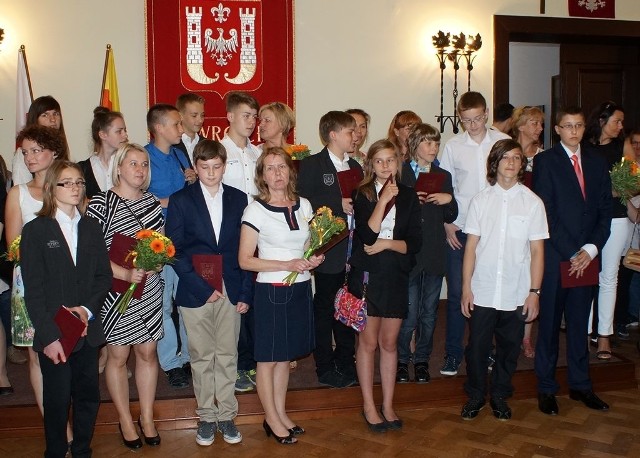 Nagrody prezydenta Inowrocławia dla uczniów, laureatów i finalistów olimpiad oraz konkursów przedmiotowych