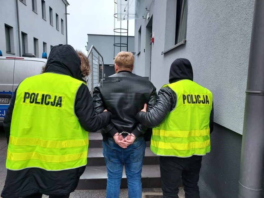 Policjanci z Inowrocławia zatrzymali w Szczecinie 26-latka....