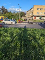 Motocykl zderzył się z samochodem osobowym na ul. Derdowskiego w Szczecinie 