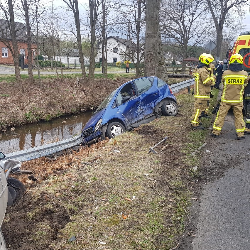 Zderzenie dwóch samochodów w Morcinku w gminie Murów.