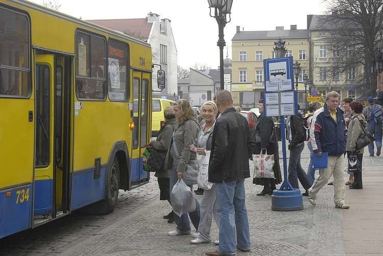 Wczoraj zamknieto ulice Tuwima, jedną z glównych dróg...