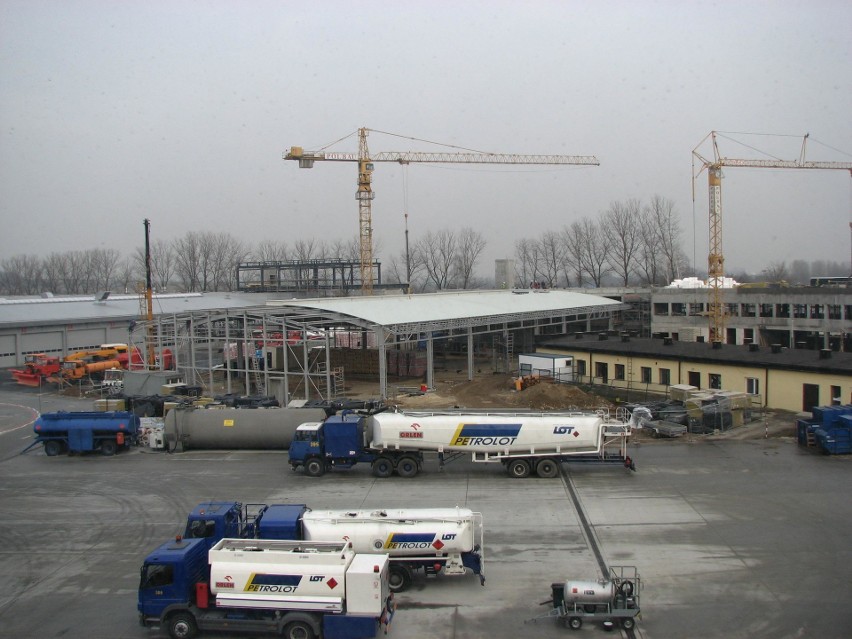 2007, Budowa Budynku Administracyjno-Techniczego (BAT)