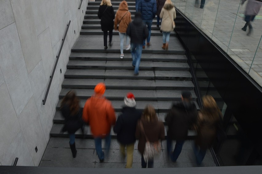 Koniec prac w obrębie dawnego przejścia Świdnickiego. –...