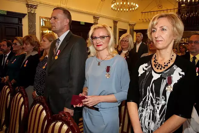 Renata Smok (z lewej) i Halina Gosławska otrzymały Brązowe Krzyże Zasługi