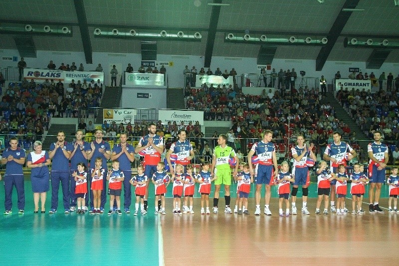 Przed meczem zaprezentował się cały zespół ZAKSY.