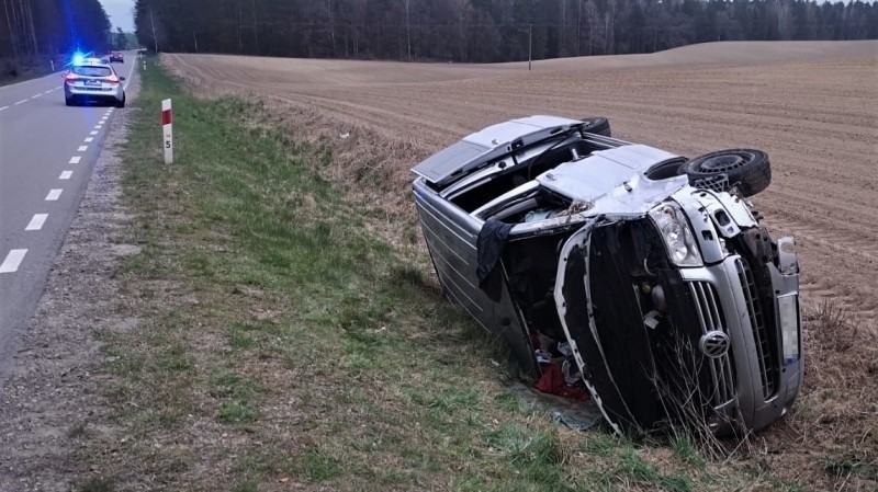 Wypadek na drodze 212 koło Unichowa.