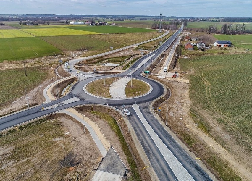 Tak kilometr po kilometrze wygląda obwodnica Praszki - od...