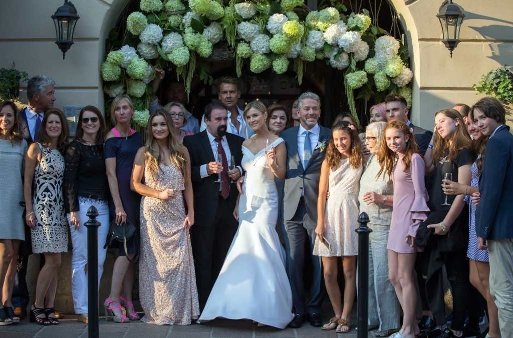 Joanna Krupa i Douglas Nunes wzięli ślub w Krakowie! [ZDJĘCIA] | Gazeta  Krakowska