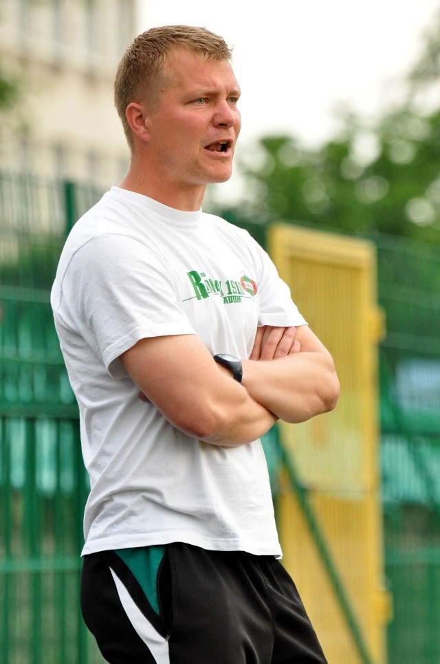 Arkadiusz Grzyb, trener najlepszej drużyny juniorów na Mazowszu.