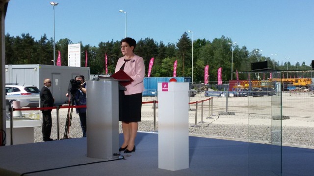 Premier Beata Szydło na budowie bloku energetycznego w Jaworznie