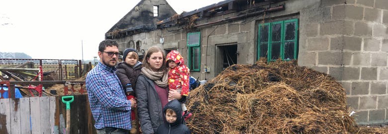 Rzepiski. Rodzina pogorzelców potrzebuje pomocy. W pożarze zginęły zwierzęta hodowlane. Ruszyła zbiórka pieniędzy [ZDJĘCIA] 