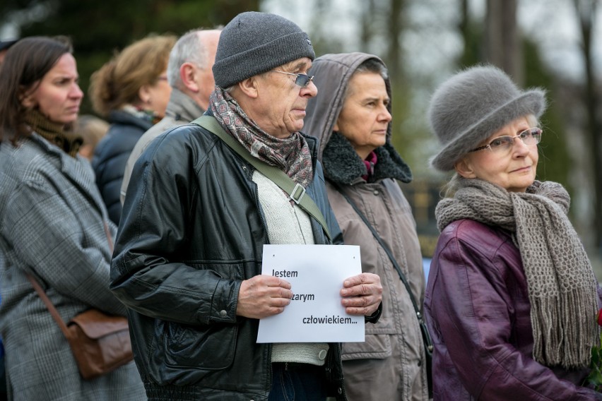 Pogrzeb Piotra Szczęsnego z Niepołomic. Ostatnie pożegnanie "Szarego Człowieka"