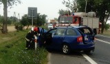 Wypadek trzech aut w Radwanicach. Droga zablokowana     