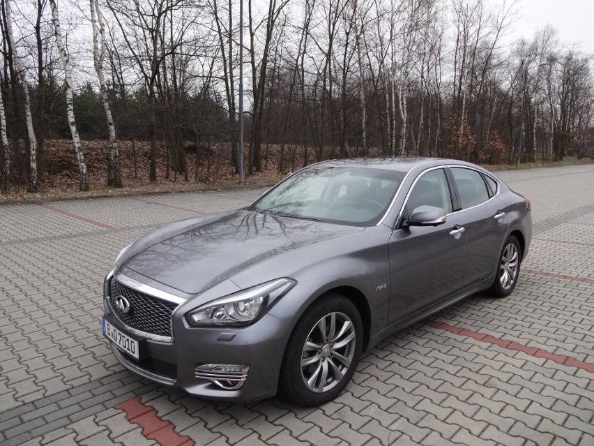 Infiniti Q50 / Fot. Tomasz Szmandra