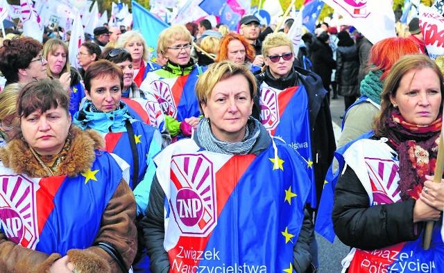 ZNP nie raz udowodnił, że potrafi wyprowadzić ludzi na ulice. To zdjęcie z demonstracji, która odbyła się w październiku 2015 roku.