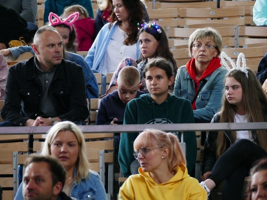 W sobotni wieczór na scenie koszalińskiego amfiteatru...