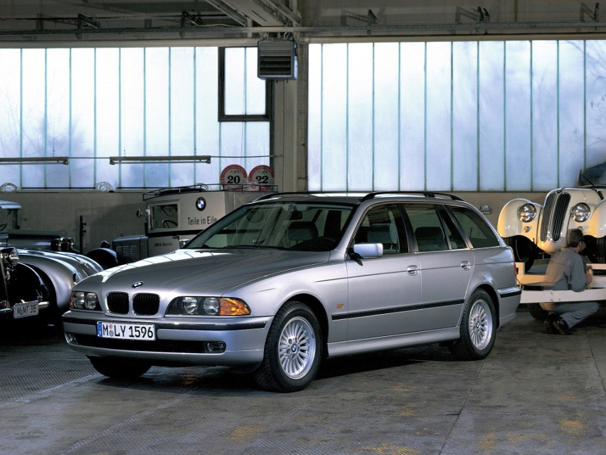 BMW E39...