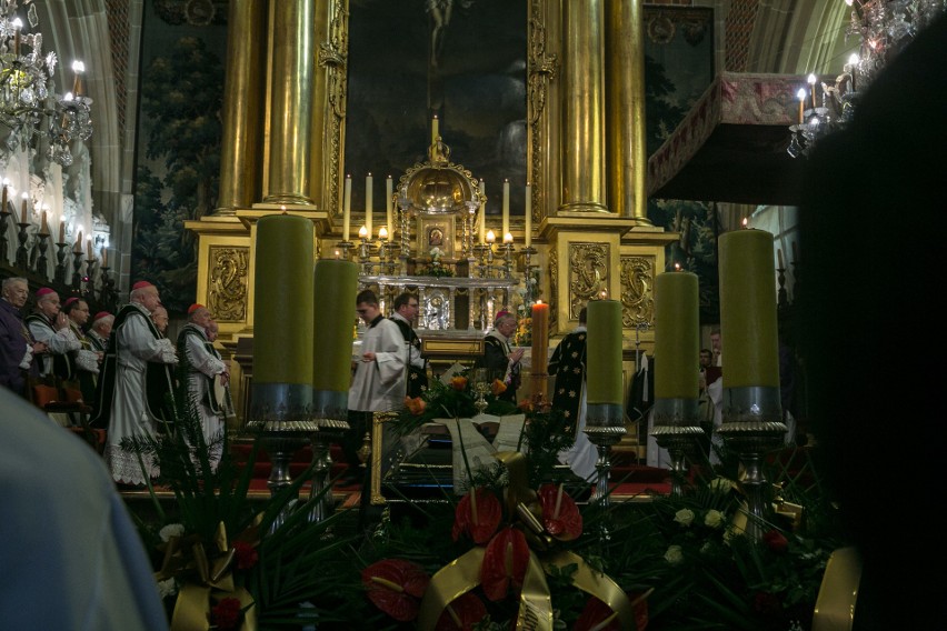 Kraków pożegnał księdza Bielańskiego. Msza święta odbyła się...