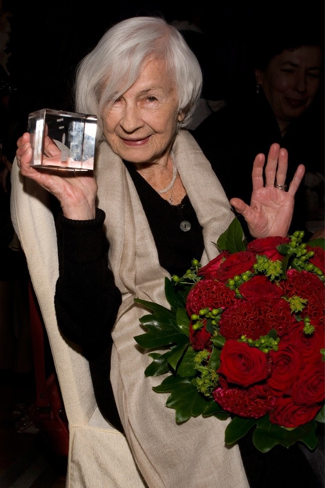 28.05.2009 warszawa gala krysztalowe zwierciadla 2009. na zdjeciu danuta szaflarska. ogrod w krolikarni. warszawa fot. dawid parus / polskapresse