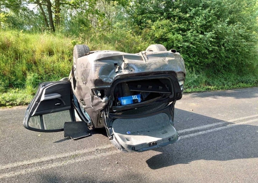 Młody kierowca miał dużo szczęścia. Z opresji wyszedł cało