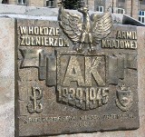 W Przemyślu odsłonięto tablicę pamiątkową "W hołdzie żołnierzom Armii Krajowej"