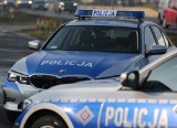 Kobieta zamknęła się w samochodzie przed policją!