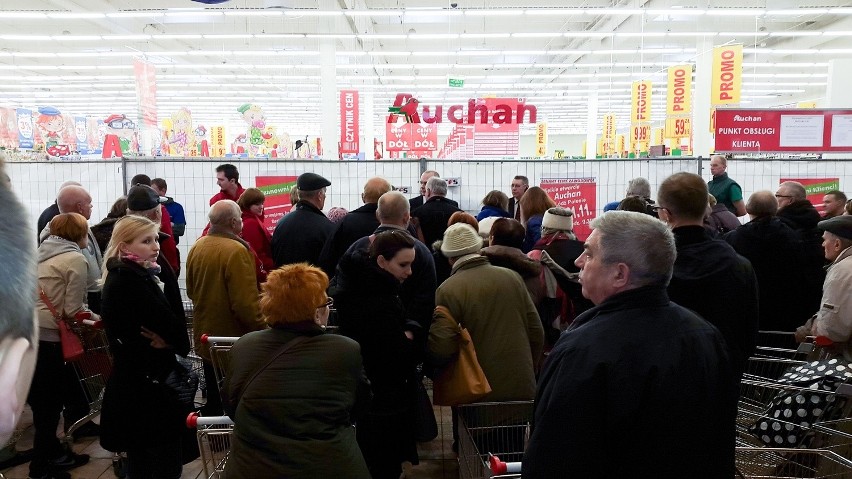 Pierwszy w Łodzi sklep Auchan już otwarty [ZDJĘCIA+FILM]