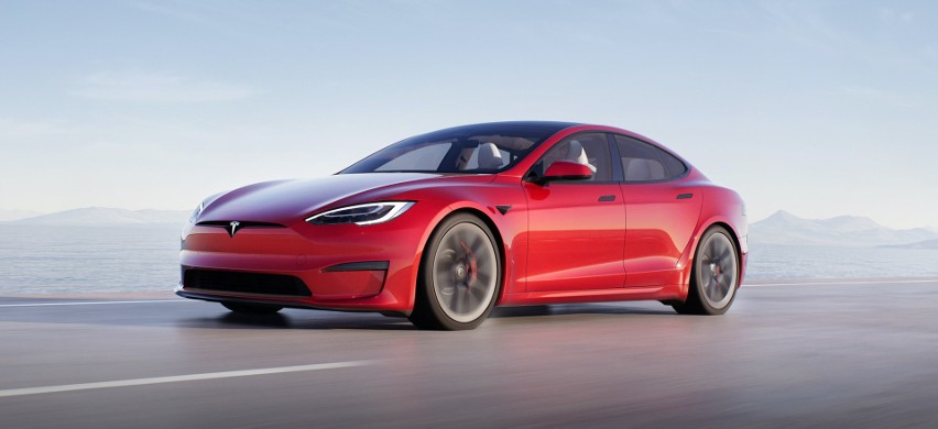 Tesla przygotowała lifting Modelu S i odświeżenie Modelu X....