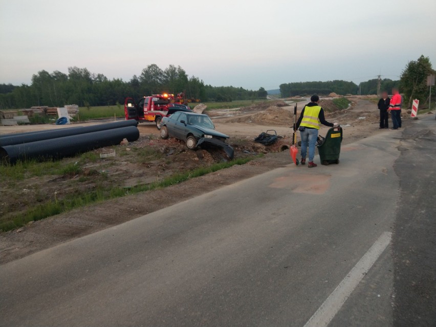 Wypadek w Sukowie. Rozbite trzy samochody                 