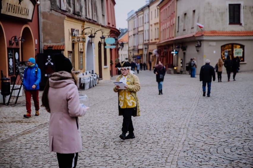 Światowy Dzień Filozofii w Lublinie. Spotkania i warsztaty online oraz bookcrossing w przestrzeni miasta