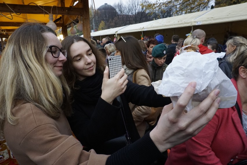 Być w niedzielę, 11 listopada w Poznaniu i nie zjeść nawet...