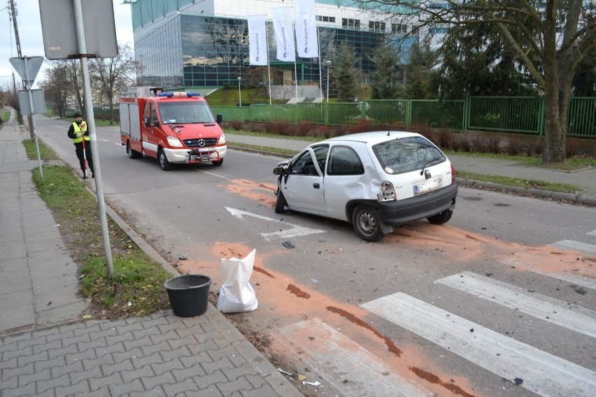 Zderzenie trzech aut w Starogardzie Gdańskim